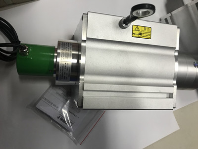 JLλ�Ƃ��������\�ӷ�ʽ�ɷ��Ď׷N�� 