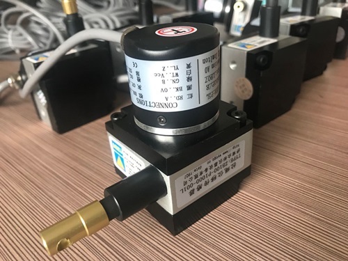 傳感器按照應(yīng)用是如何分類(lèi)的?作用是什么?