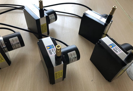 �������-���Kλ�Ƃ������a(ch��n)���`���������Ď��c(di��n)��